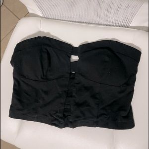 Black Large crop top that has an open middle design